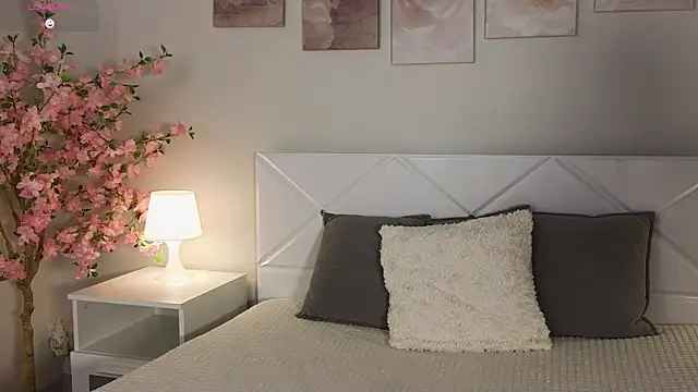 Snapshot of Wendy_D0ll chatting on March 2025 12:19:02 AM Wendy D0ll online show from March 2025 12:19:02 AM