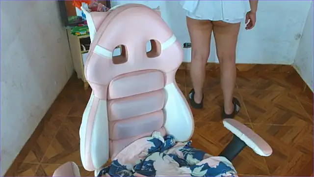 Geisha Seniers online show from September 2025 08:25:02 PM