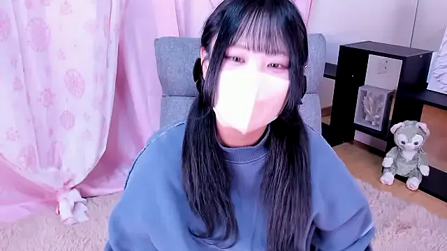 p RUMiMi online show from February 2025 09:22:02 AM