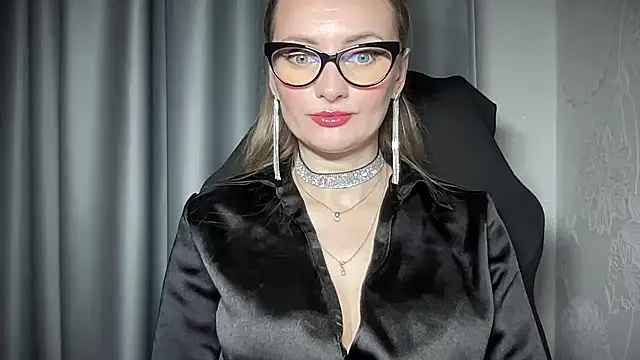 Viola sweet online show from February 2025 02:21:02 PM