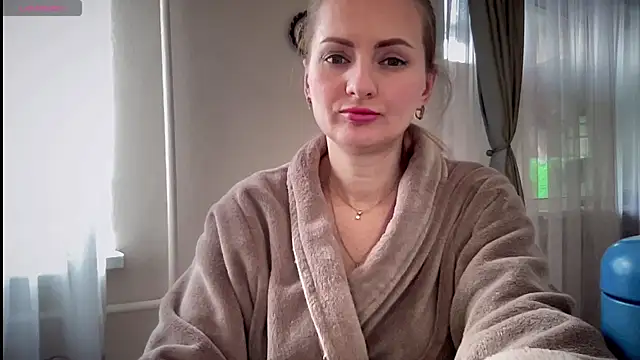 Viola sweet online show from February 2025 12:59:01 PM