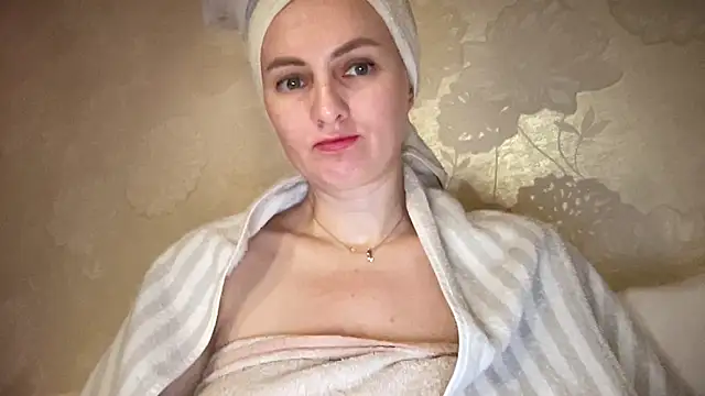 Viola sweet online show from October 2025 11:46:01 PM