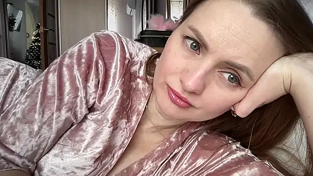 Snapshot of Viola_sweet chatting on February 2026 07:20:01 AM Viola sweet online show from February 2026 07:20:01 AM