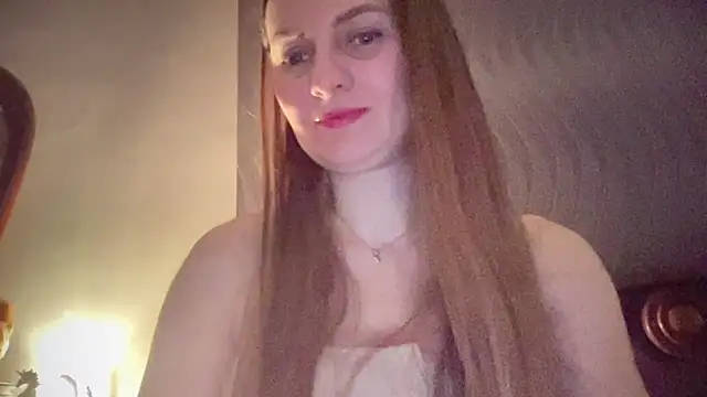 Snapshot of Viola_sweet chatting on May 2026 11:35:02 PM Viola sweet online show from May 2026 11:35:02 PM