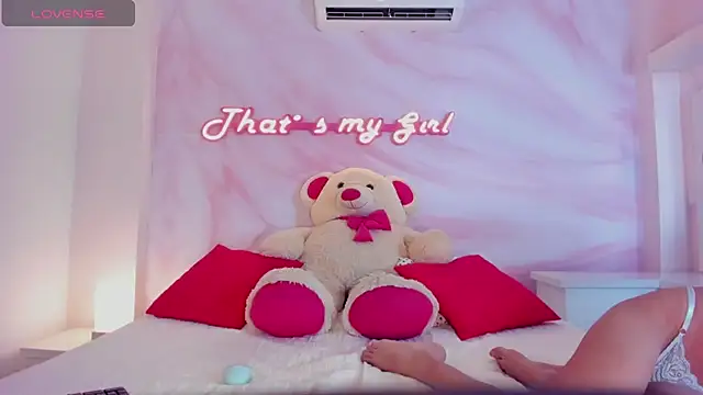 Aprillbrunette online show from February 2025 02:19:01 AM