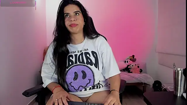 Snapshot of Biancastrongg chatting on October 2025 02:45:02 AM Biancastrongg online show from October 2025 02:45:02 AM