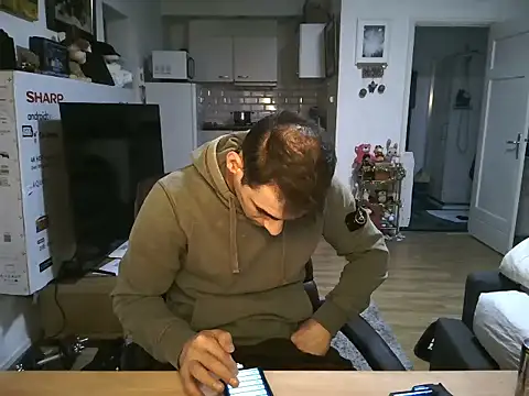 mihaimichael online show from November 2025 02:50:01 PM