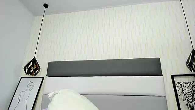 Snapshot of mileyerikson chatting on March 2025 10:42:01 PM mileyerikson online show from March 2025 10:42:01 PM