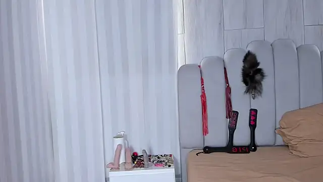 Snapshot of mileyerikson chatting on October 2025 01:11:02 PM mileyerikson online show from October 2025 01:11:02 PM