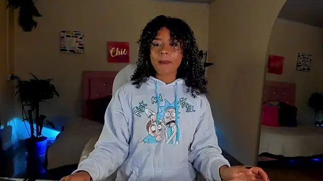 keyla roberts777 online show from December 2024 07:41:02 PM