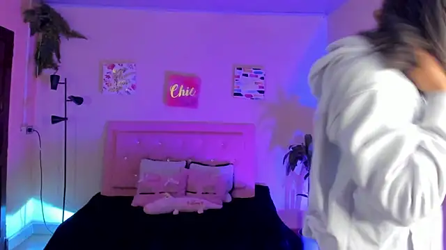 keyla roberts777 online show from February 2025 01:34:01 AM