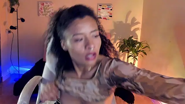 keyla roberts777 online show from February 2025 11:26:01 PM