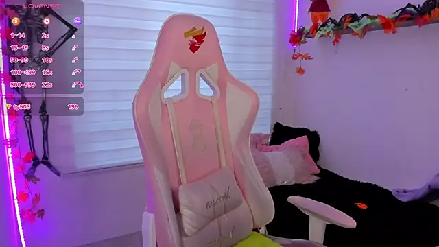 keyla roberts777 online show from November 2025 09:50:02 PM