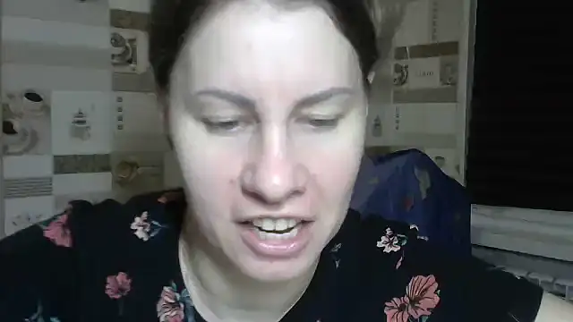 Snapshot of TherestlessKitty chatting on December 2025 10:18:02 PM TherestlessKitty online show from December 2025 10:18:02 PM