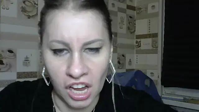 Snapshot of TherestlessKitty chatting on January 2026 10:14:02 PM TherestlessKitty online show from January 2026 10:14:02 PM