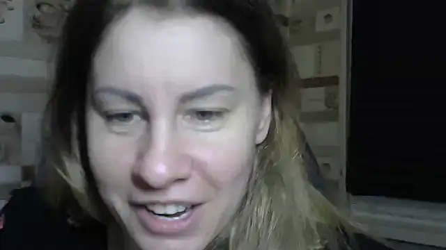 Snapshot of TherestlessKitty chatting on February 2026 10:24:02 PM TherestlessKitty online show from February 2026 10:24:02 PM