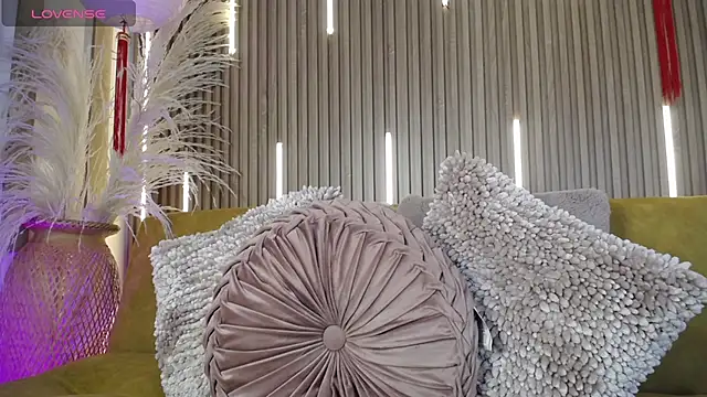 Tayzon Foxxx online show from March 2026 08:23:01 PM