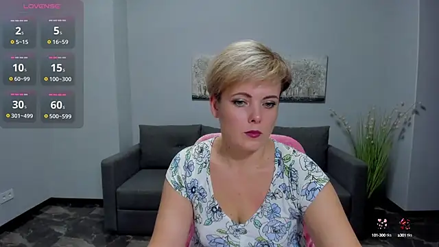 Snapshot of Julia_Wilsone chatting on January 2025 06:57:01 AM Julia Wilsone online show from January 2025 06:57:01 AM