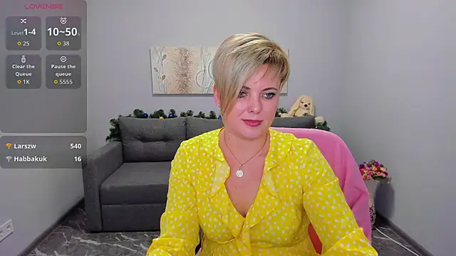 Snapshot of Julia_Wilsone chatting on January 2026 05:27:02 PM Julia Wilsone online show from January 2026 05:27:02 PM