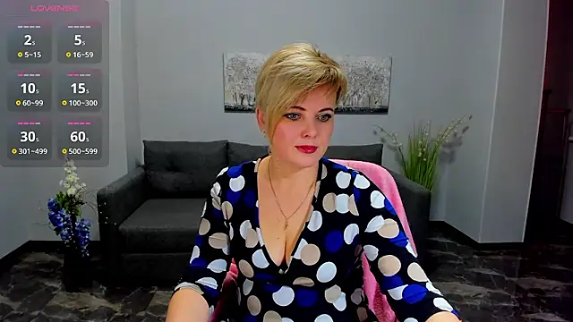 Snapshot of Julia_Wilsone chatting on January 2026 12:53:01 PM Julia Wilsone online show from January 2026 12:53:01 PM