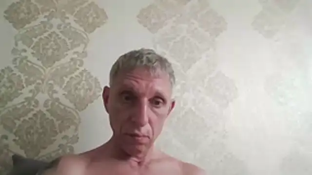 BobbyXRoyal online show from June 2026 05:24:02 PM