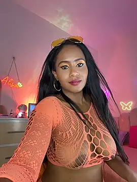 Snapshot of AlisonHoot69 chatting on July 2026 07:31:01 PM AlisonHoot69 online show from July 2026 07:31:01 PM