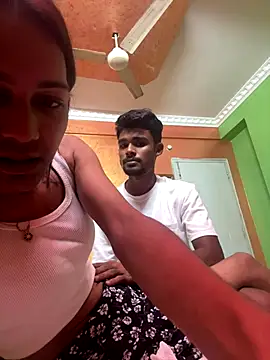 indianKrish2 online show from November 2025 07:24:02 PM