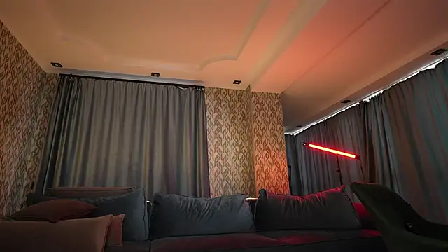 aurora nude online show from March 2025 09:46:01 AM