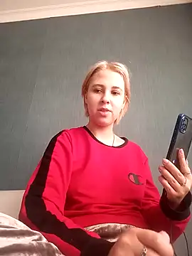 Gussie Bridie online show from January 2025 12:19:01 PM