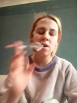 Gussie Bridie online show from February 2025 11:52:01 AM