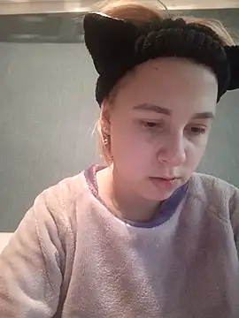 Gussie Bridie online show from March 2025 02:23:02 PM