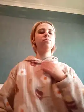 Gussie Bridie online show from March 2025 06:57:02 AM