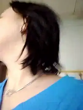 Gussie Bridie online show from October 2025 03:35:01 AM