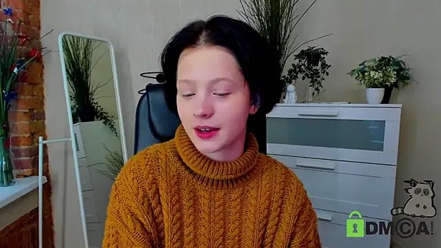 Snapshot of Alina_Mills chatting on January 2025 10:19:01 AM Alina Mills online show from January 2025 10:19:01 AM