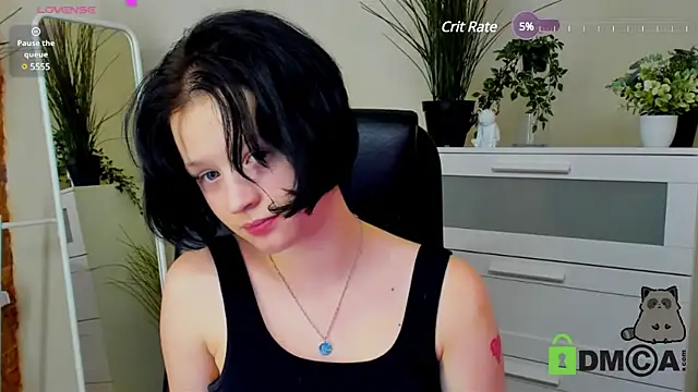 Snapshot of Alina_Mills chatting on January 2025 01:22:01 PM Alina Mills online show from January 2025 01:22:01 PM