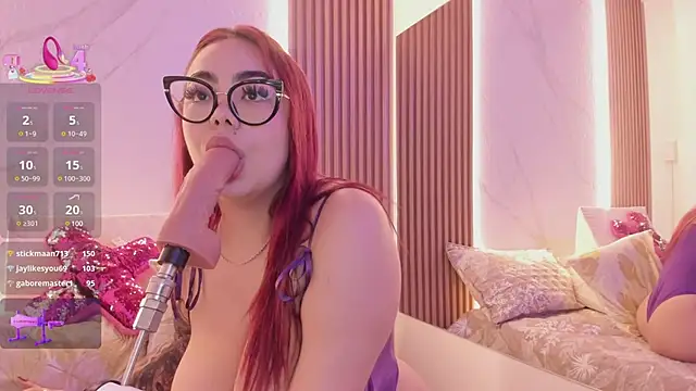 juicy led  online show from February 2025 08:41:01 PM