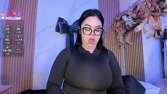 juicy led  online show from December 2025 11:07:01 AM