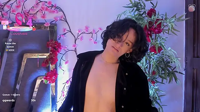 Black Rose2 online show from November 2025 12:29:02 PM