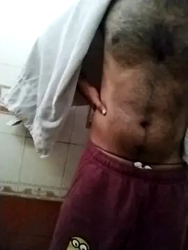 Snapshot of hairy_gun chatting on November 2025 05:41:01 AM hairy gun online show from November 2025 05:41:01 AM