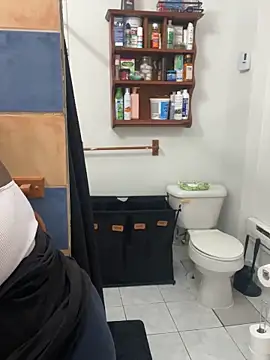 Goddess Nafeesha online show from October 2025 07:00:01 PM