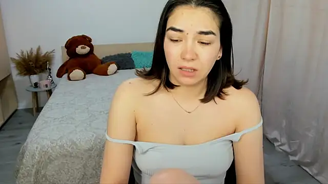 Alexa Dolly12 online show from March 2025 10:54:02 AM