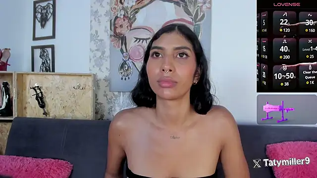 Snapshot of taty_miller chatting on February 2025 08:18:01 PM taty miller online show from February 2025 08:18:01 PM