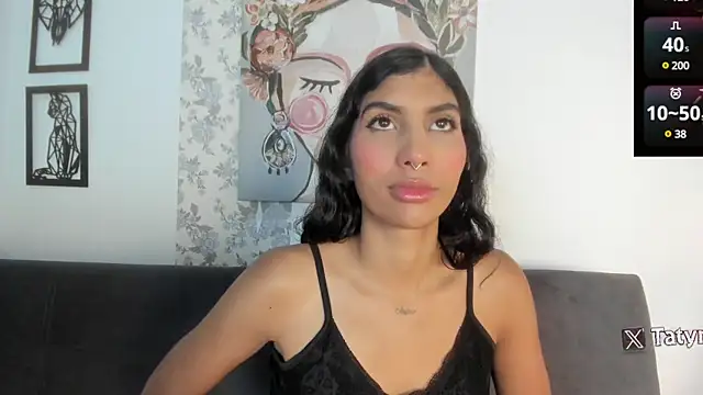 Snapshot of taty_miller chatting on February 2025 08:14:02 PM taty miller online show from February 2025 08:14:02 PM