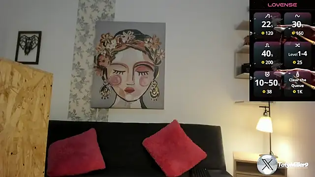 Snapshot of taty_miller chatting on February 2025 08:25:02 PM taty miller online show from February 2025 08:25:02 PM