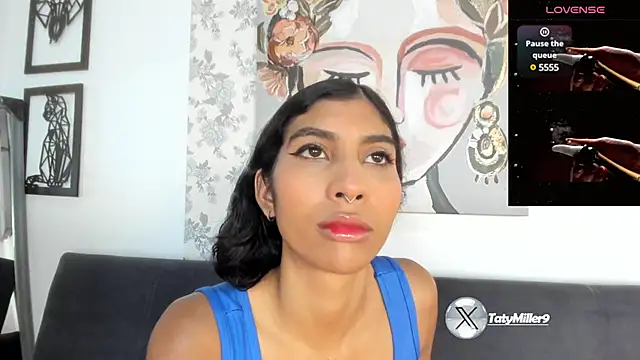 Snapshot of taty_miller chatting on February 2025 08:19:02 PM taty miller online show from February 2025 08:19:02 PM