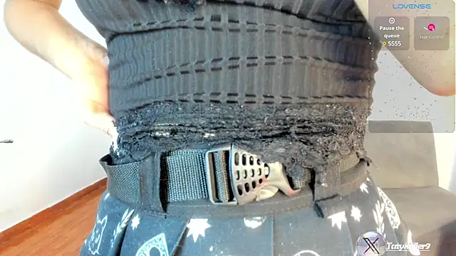 Snapshot of taty_miller chatting on March 2025 08:23:02 PM taty miller online show from March 2025 08:23:02 PM