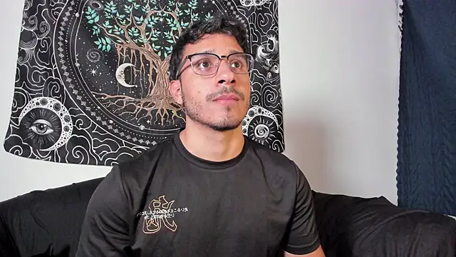 JayMarcos  online show from November 2025 04:01:02 AM