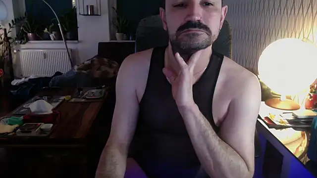 tomz0819 online show from February 2026 10:07:01 PM