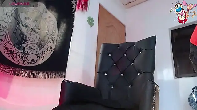 Snapshot of ren_stipee chatting on September 2025 10:31:02 PM ren stipee online show from September 2025 10:31:02 PM