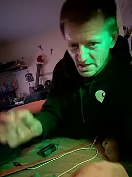 BigDDave6979 online show from January 2026 01:55:02 AM